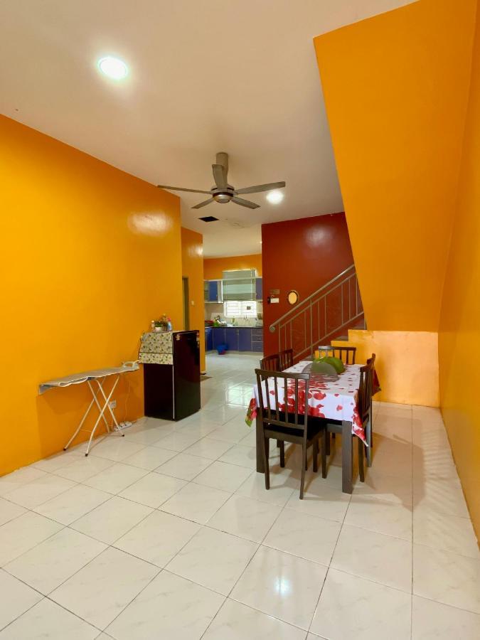 Desyafiq Homestay Kuala Kedah Exterior foto